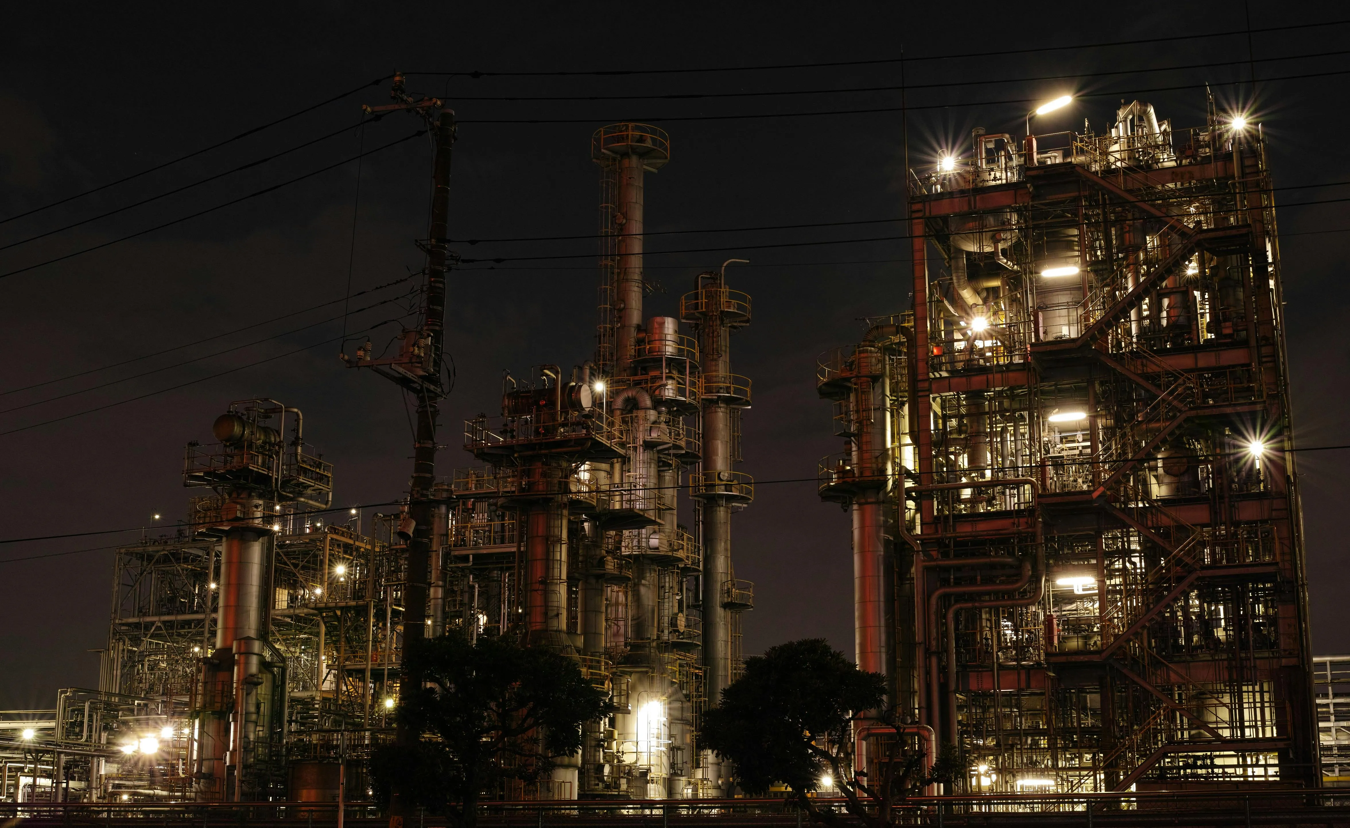 Cover for Energy Commodities